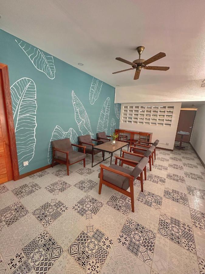 פנום פן Monsoon Riverside Hotel מראה חיצוני תמונה