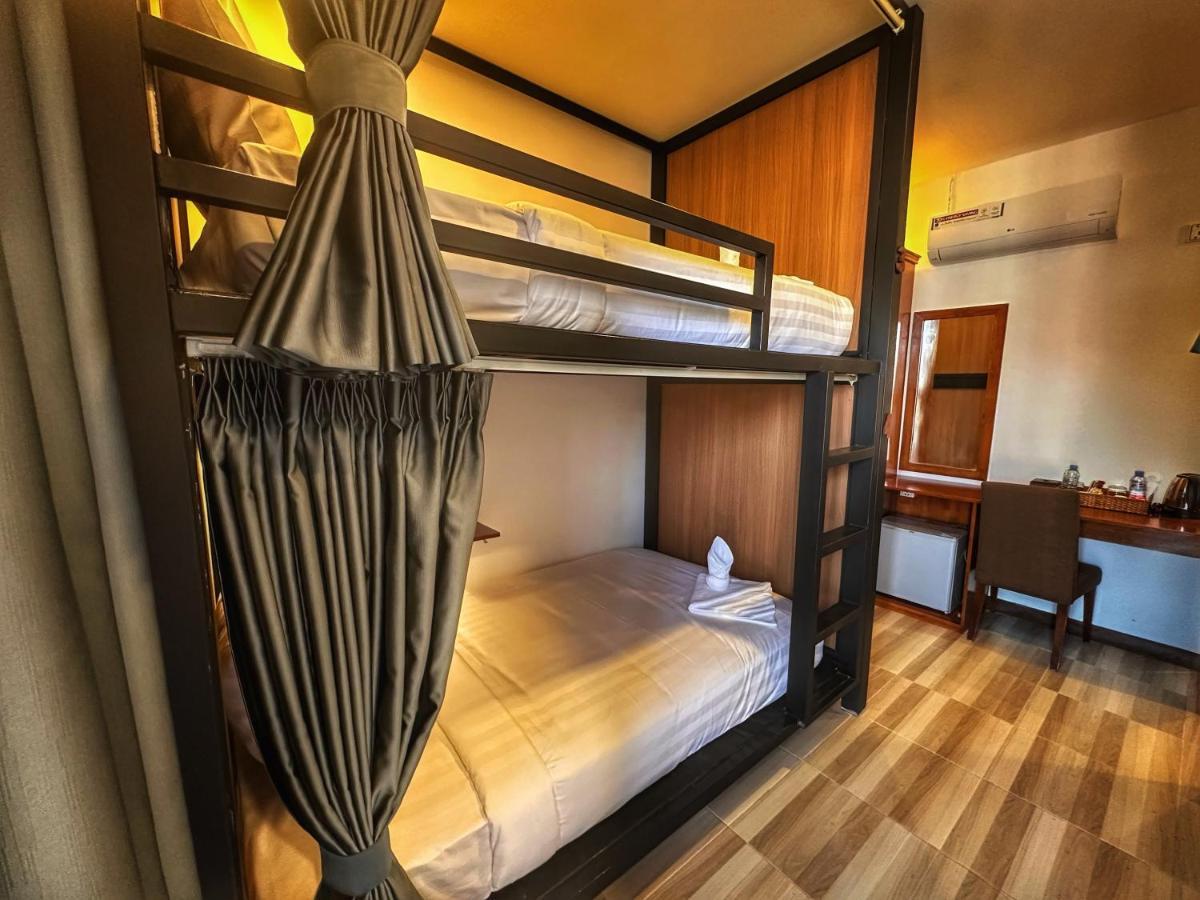 פנום פן Monsoon Riverside Hotel מראה חיצוני תמונה